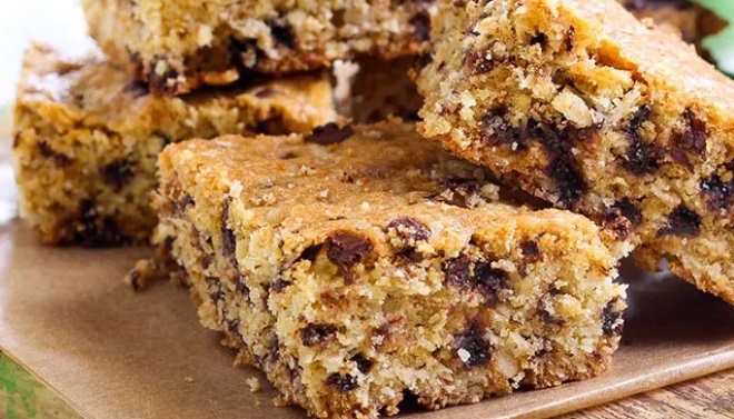 4-Ingredient oat bars