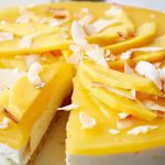 Cheesecake with smoothie glaze