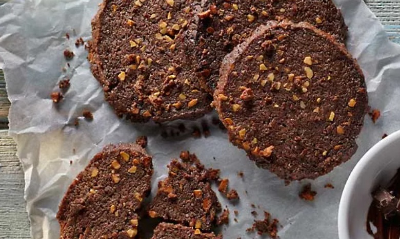 Cocoa-almond shortbread cookies