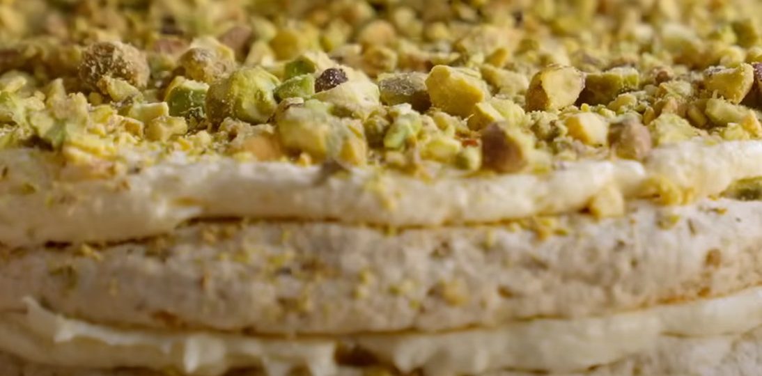 Royal pistachio layer cake