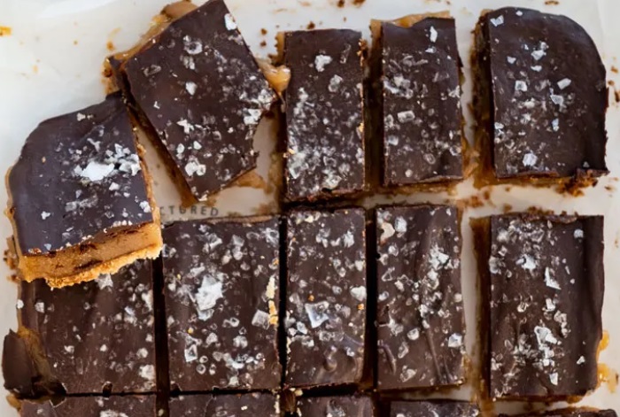 Vegan peanut butter bars