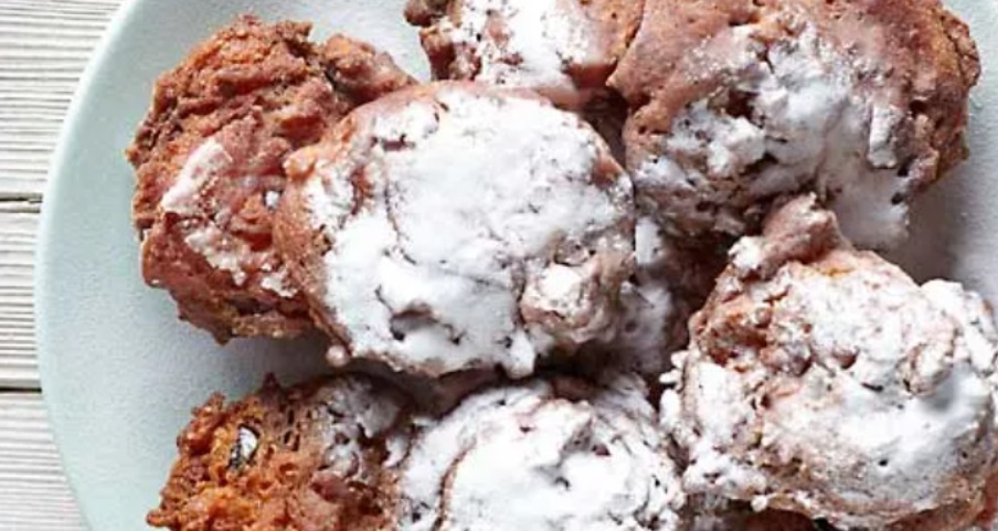 Apple and cranberry doughnuts