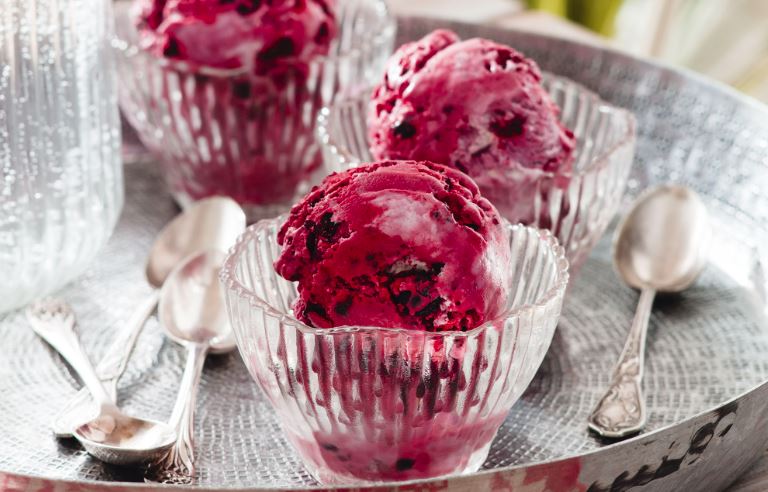 Blackcurrant No-Churn Ice Cream