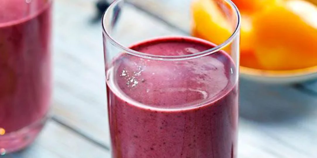 Blueberry and peach smoothie
