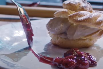 Chocolate-gingerbread cream puffs