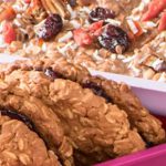 Chocolate smoothie bowl and oat cookies