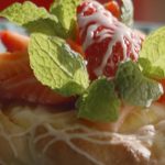 Cinnamon rolls with glaze