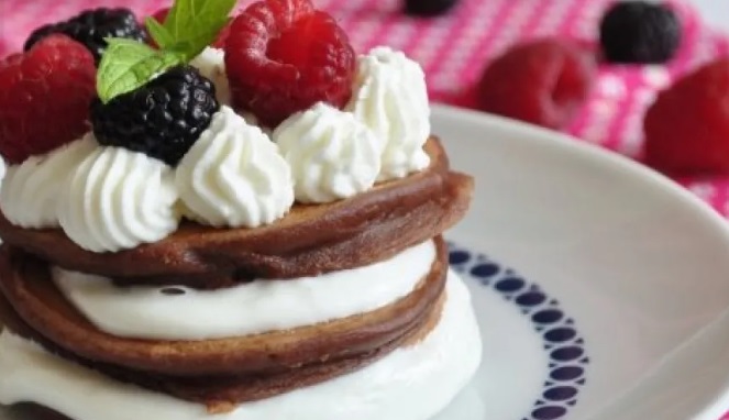 Cocoa Pancakes with Cream Cheese, Cream, and Raspberries