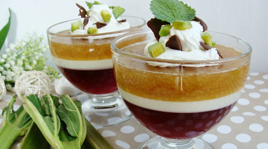 Dessert with Rhubarb