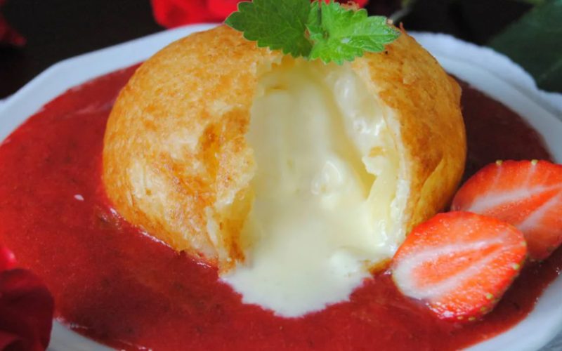 Fried Ice Cream in Puff Pastry Cakes