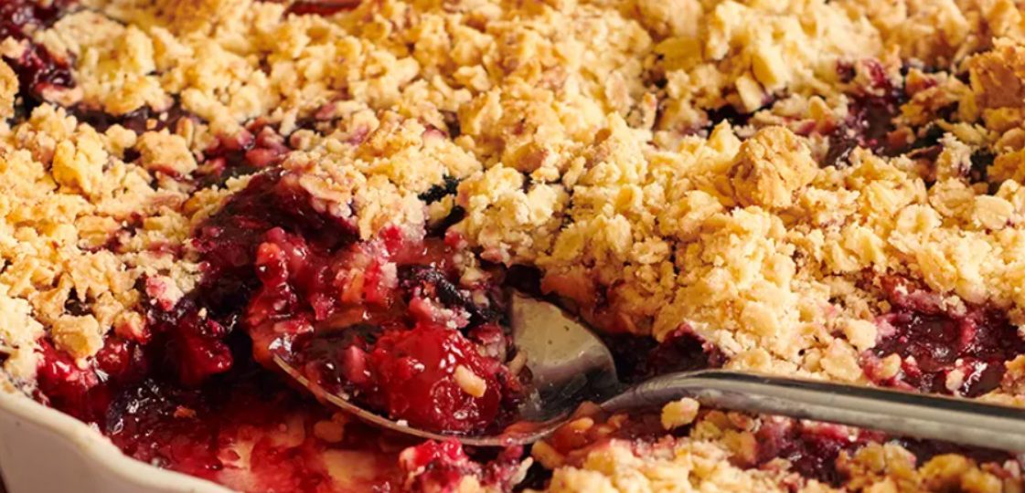 Fruit Crumble with Oat and Walnut Topping