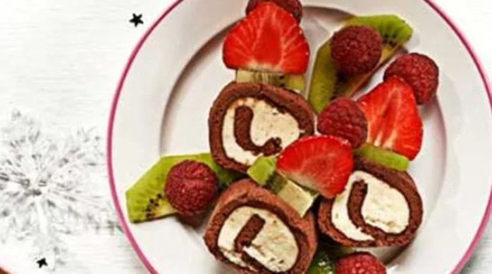 Mini lime cream rolls