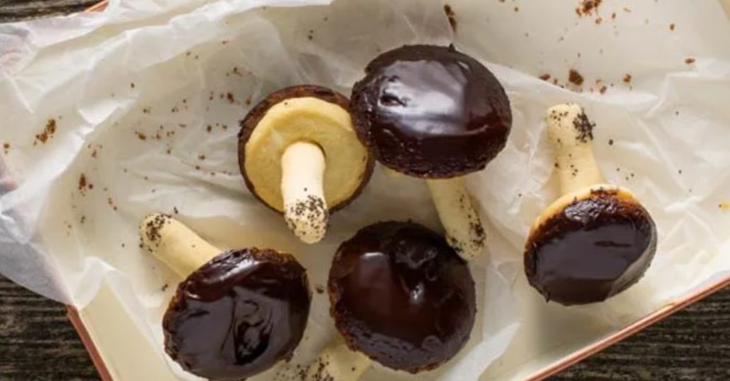 Mushroom-shaped Treats