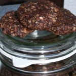 Oat and Cocoa Cookies