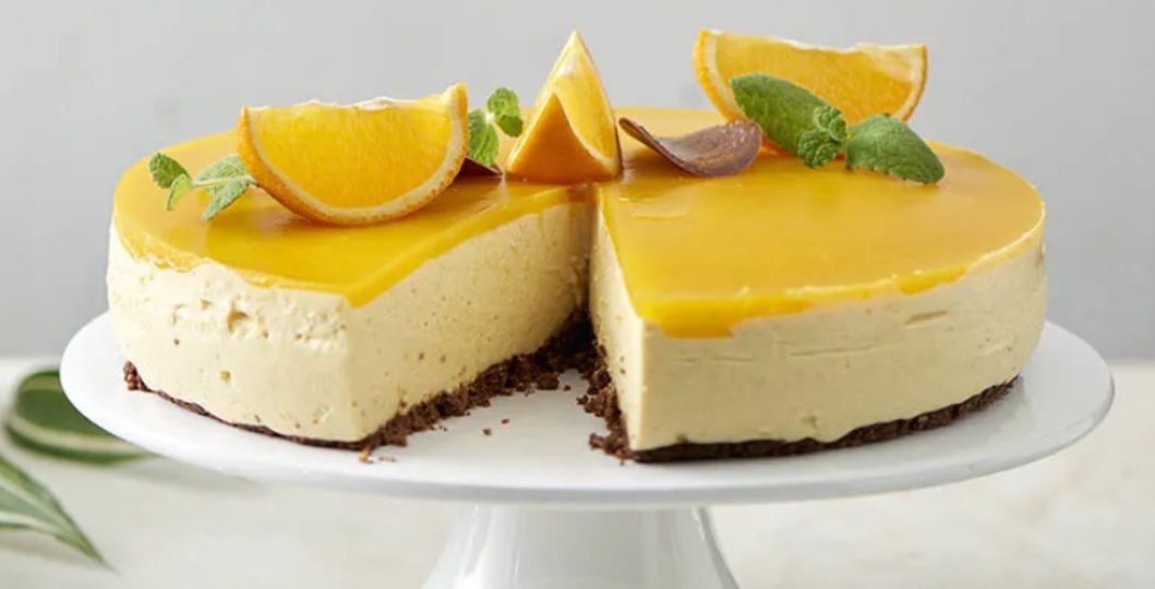 Pumpkin Cheesecake on Spiced Crust