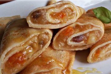 Sweet-filled Pancakes