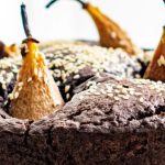 Vegan coffee cake with pears