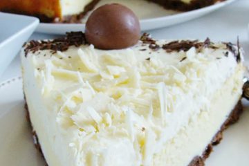 White Chocolate Cheesecake on Cocoa-Chocolate Base