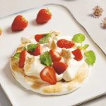 Almond Meringue with Strawberries and Whipped Cream