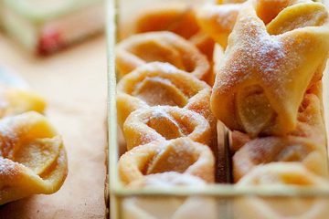 Apple Crescent Cookies