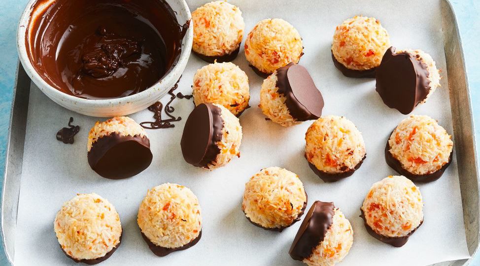 Apricot Macaroons