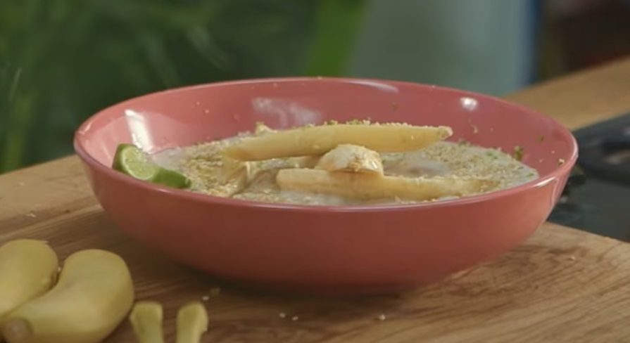 Banana-Coconut Oatmeal