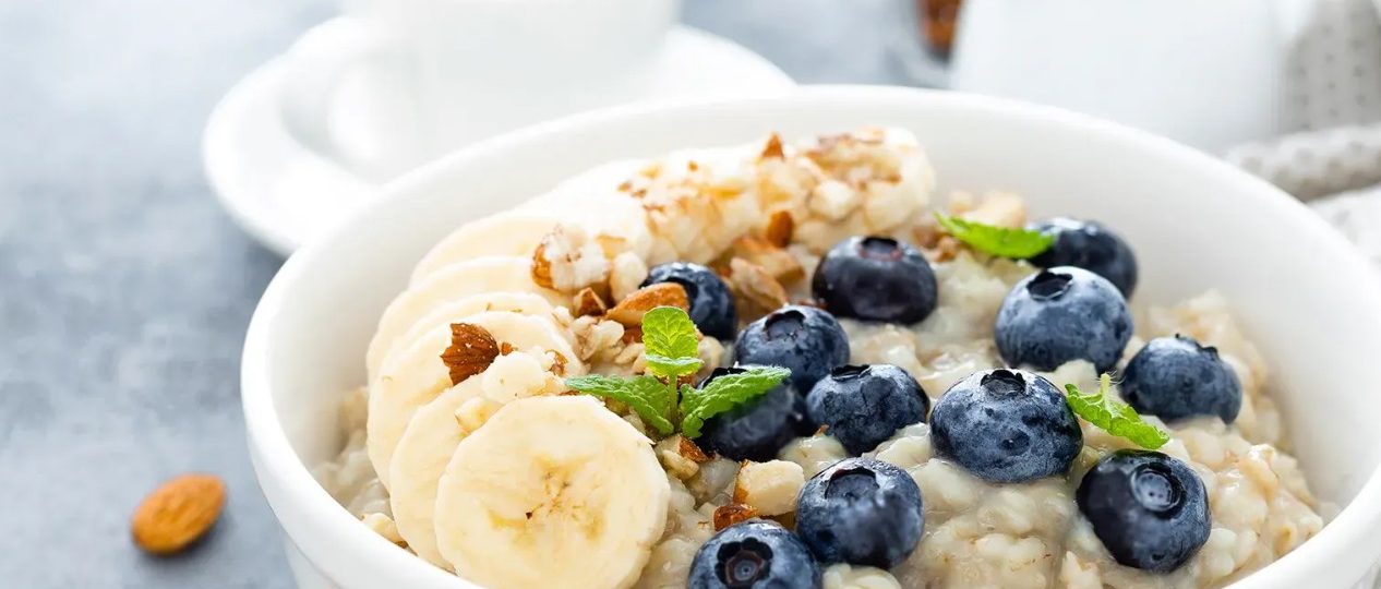Banana and Cinnamon Oatmeal