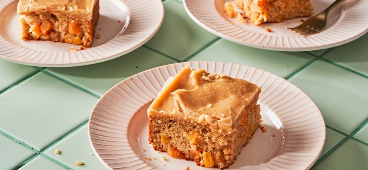 Brown Sugar Peach Cake