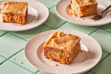 Brown Sugar Peach Cake