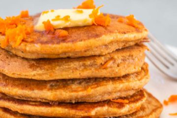 Carrot and oat pancakes