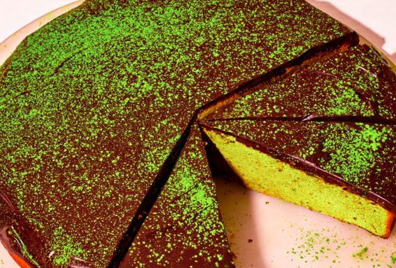Chocolate Matcha Butter Mochi Cake