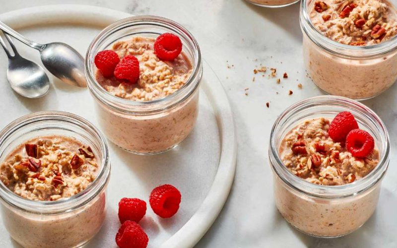 Cinnamon Roll Overnight Oats - Cinnamon Roll Overnight Oats