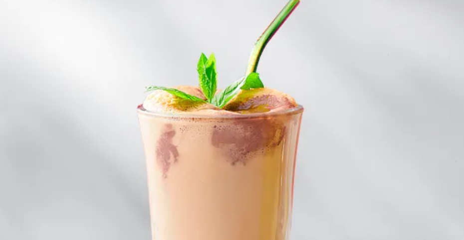 Coffee Shake with Chocolate Ice Cream