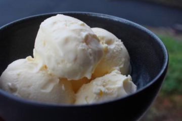 Crème Fraîche Ice Cream