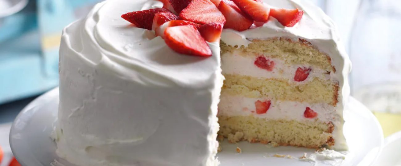 Elderflower and Strawberry Cake