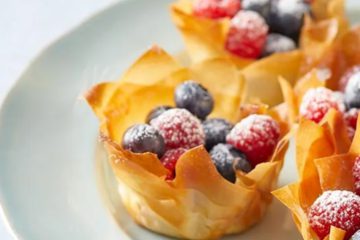 Filo Pastry Baskets with Cream and Fruit