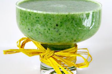Fruit and Spinach Smoothie