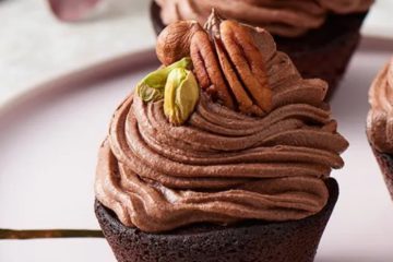 Gingerbread Cupcakes with Cinnamon Ganache