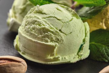 Homemade Pistachio Ice Cream