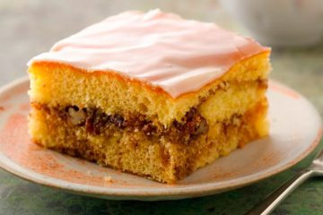 Honey Bun Cake