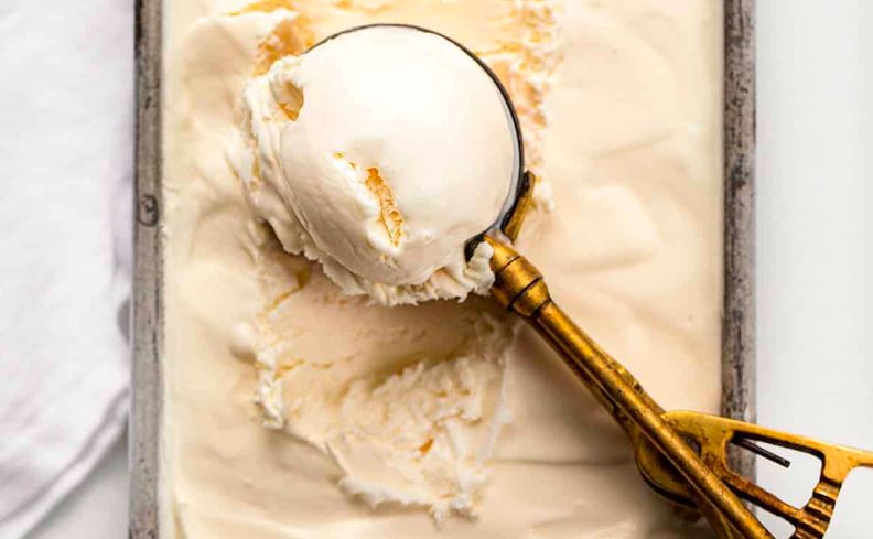 No-Churn Vanilla Ice Cream