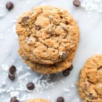 Oat, coconut and cocoa cookies