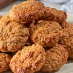 Oatmeal Cookies with Mango