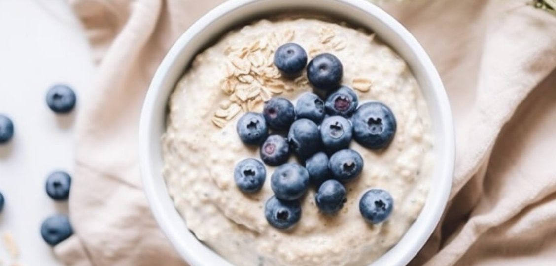 Oatmeal Pudding with Fruit