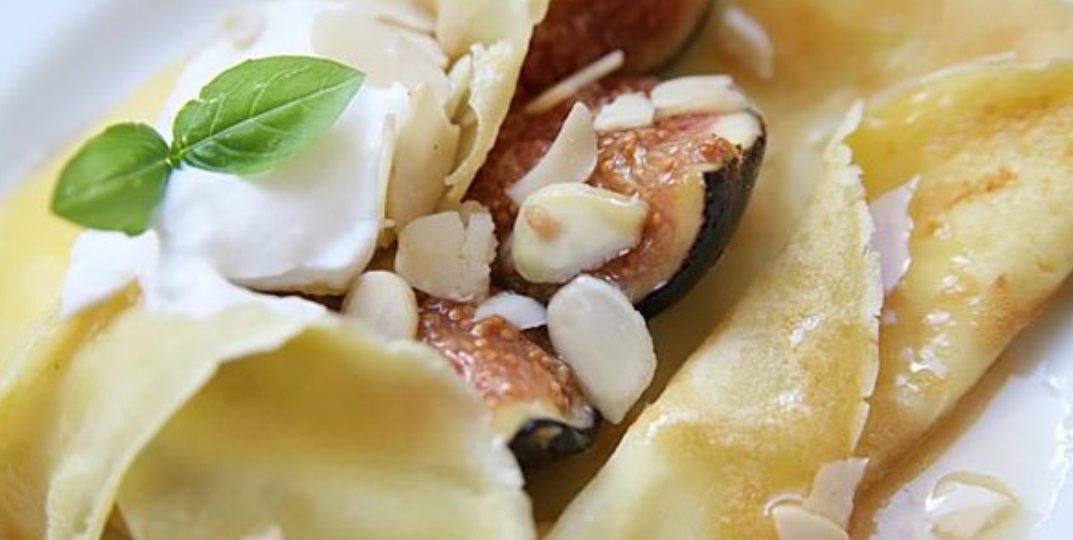 Pancakes with Caramelized Figs