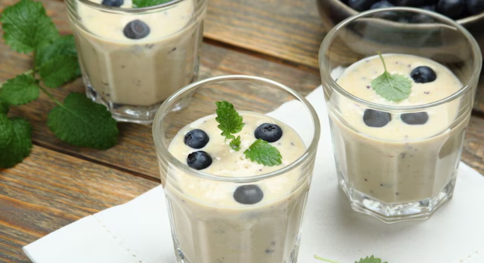 Peach and Berry Smoothie