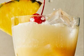 Piña Colada Spritz