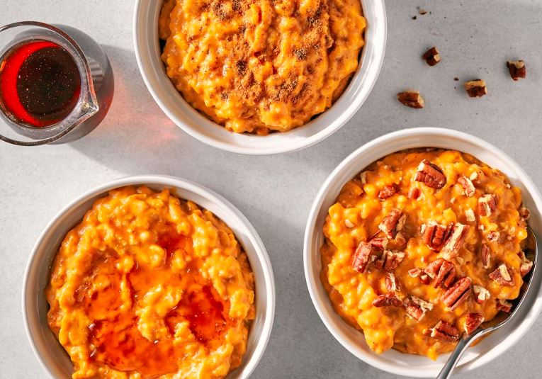 Pumpkin Spice Slow Cooker Oatmeal