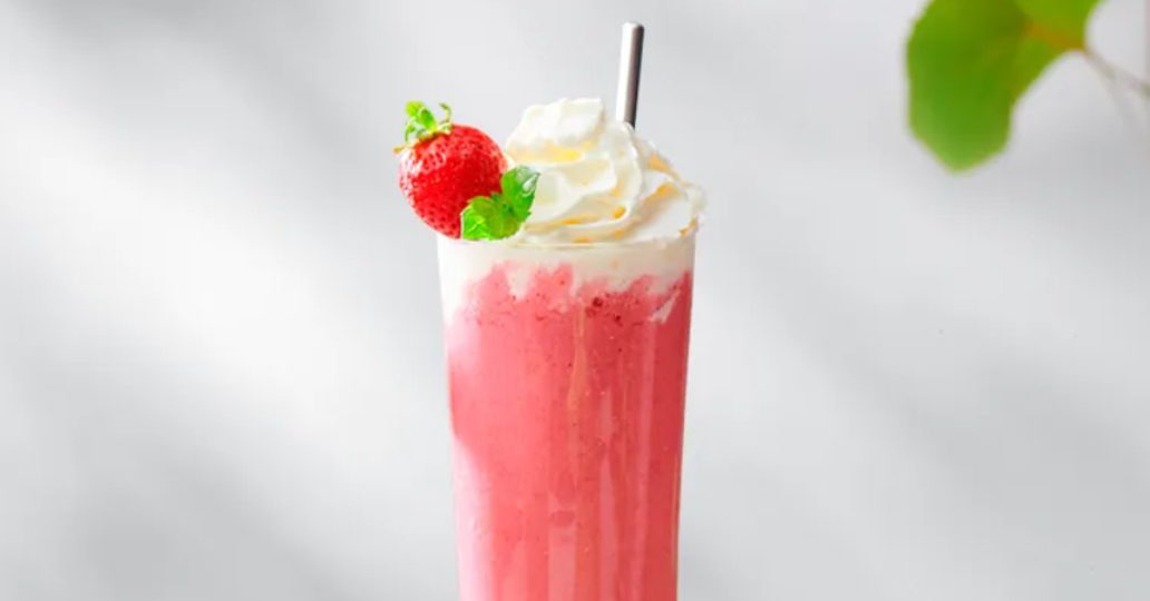 Raspberry-Strawberry Shake with Whipped Cream