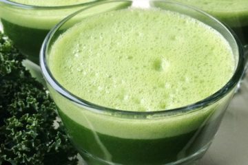 Smoothie with Kale and Pineapple